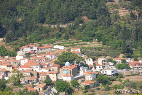 Agioi Theodoroi di Samo Occidentale – borgo montano tradizionale