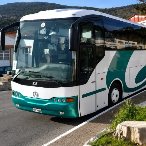 KTEL-Bus auf Samos